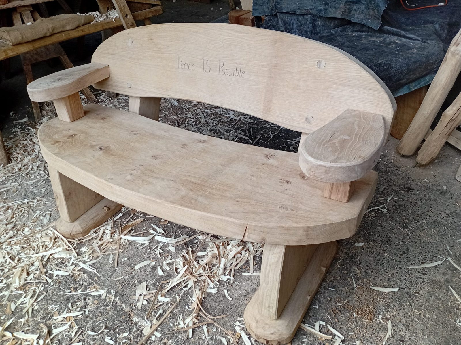 Green Oak Memorial & Celebration Benches 4